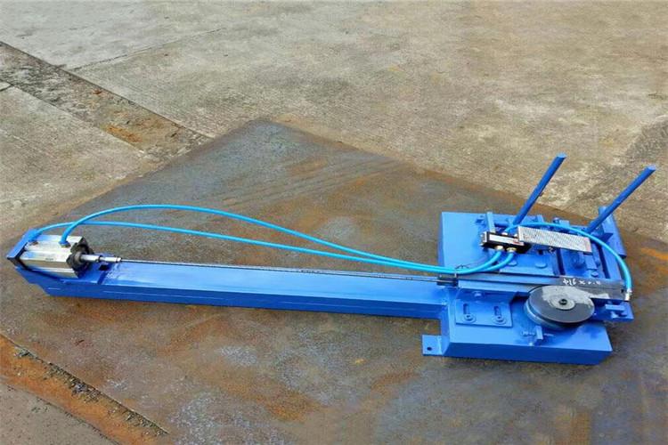 不銹鋼彎管機工件的因素，在要這種專業(yè)的模具和彎管機之前，需要要對于加工的工件進行很好的考慮